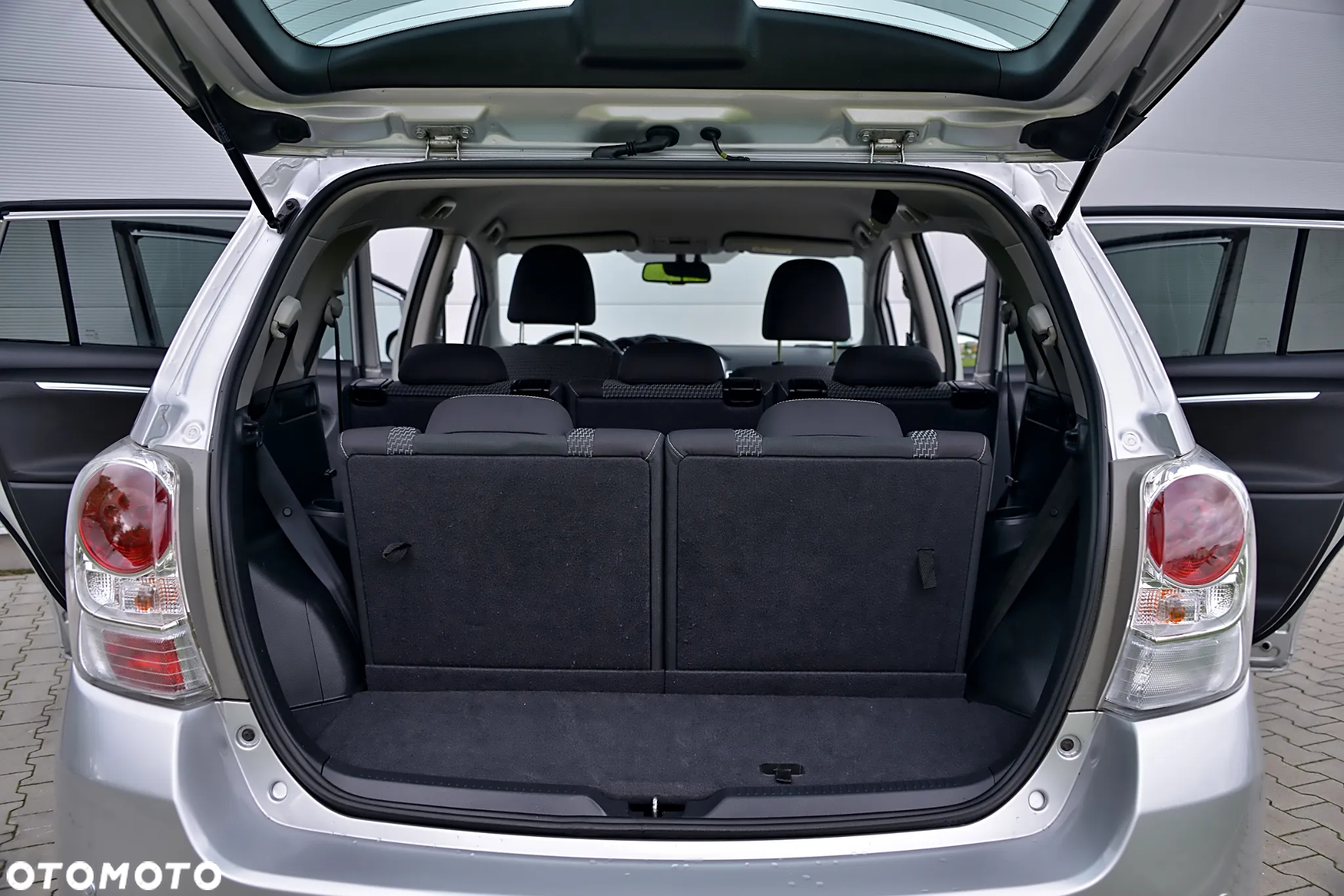 Toyota Verso 1.8 7-Sitzer Edition S+ - 27