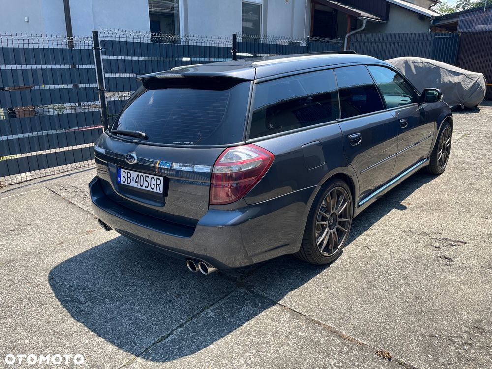 Subaru Legacy 3.0 H6 Spec B - 3