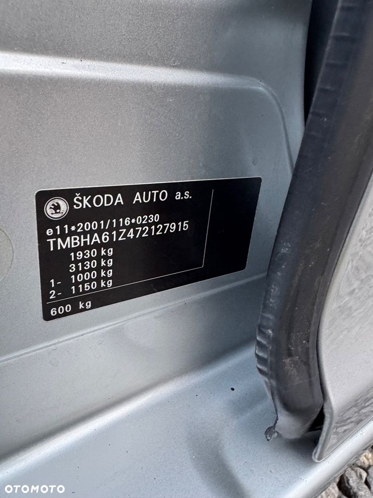 Skoda Octavia 1.6 Ambiente EU5 - 24
