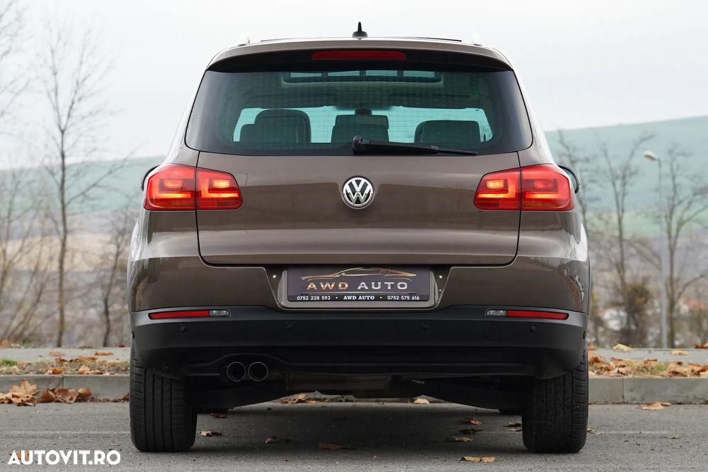 Volkswagen Tiguan 2.0 TDI 4Motion DSG Sport & Style - 22