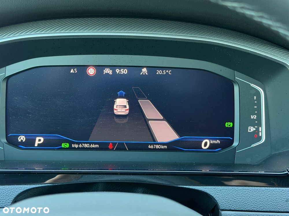 Volkswagen Arteon 2.0 TDI SCR 4Motion DSG R-Line - 13