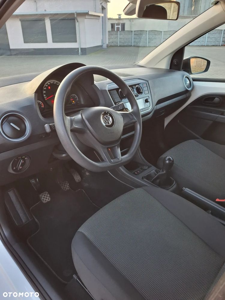 Volkswagen up! Standard - 8