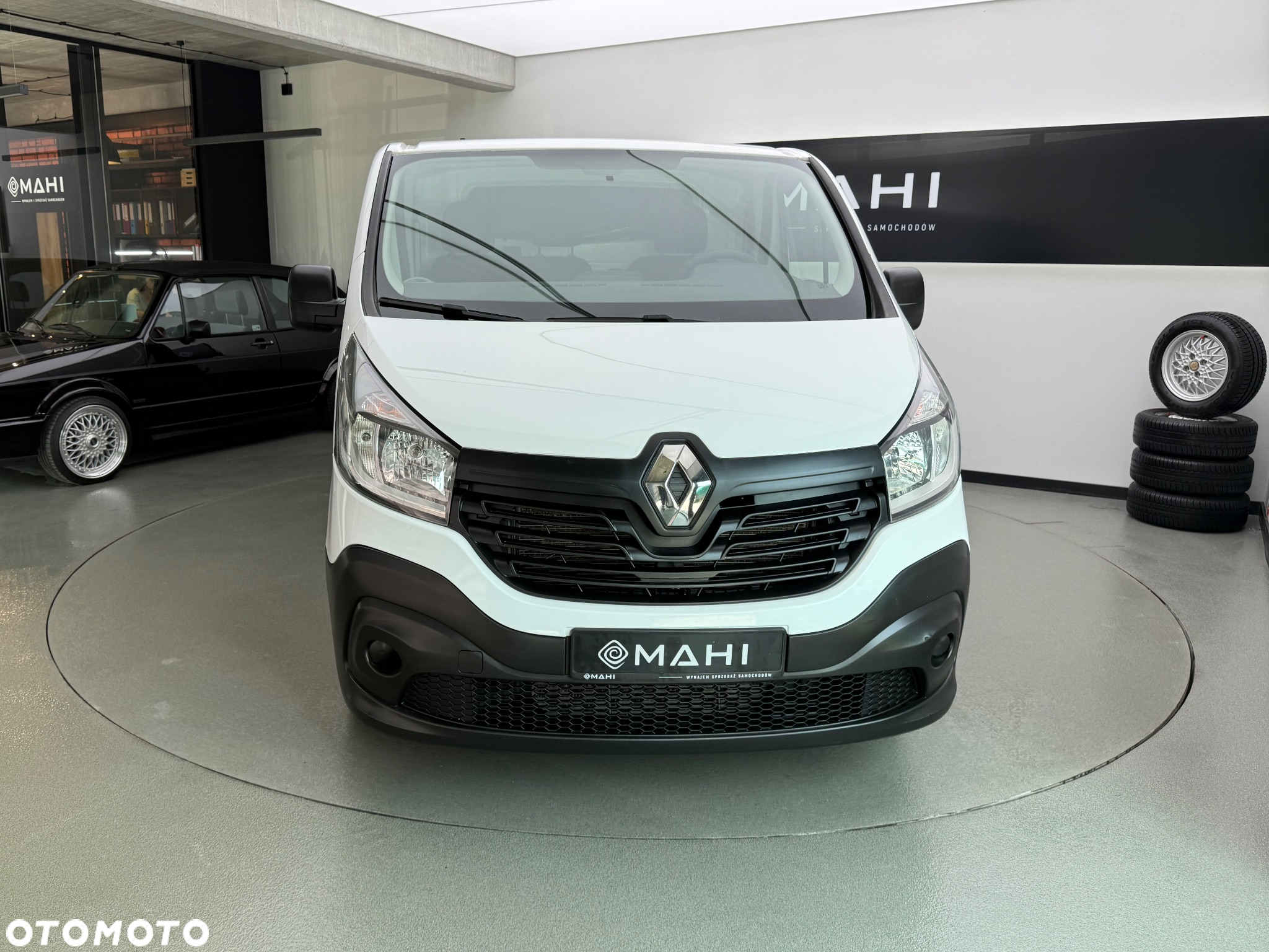 Renault Trafic - 16