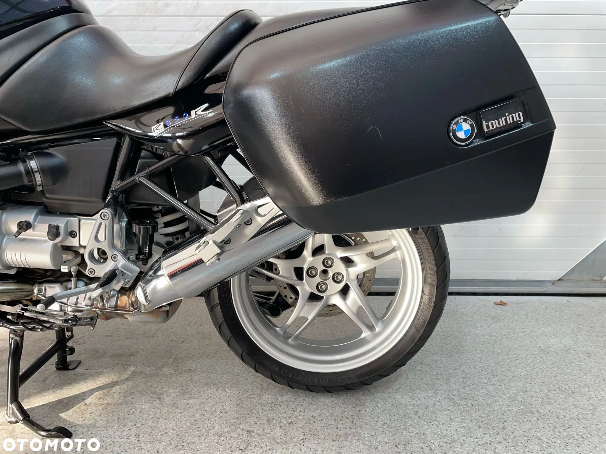 BMW R - 9