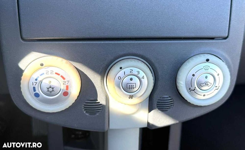 MITSUBISHI Colt 2007 — imagine 26