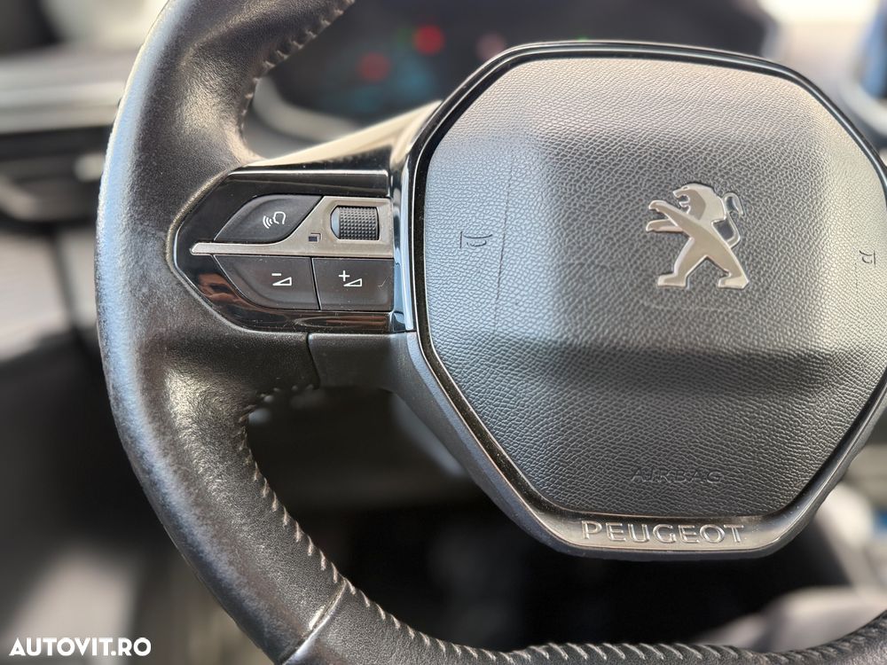 Peugeot 208 Elektromotor 156 Active - 6