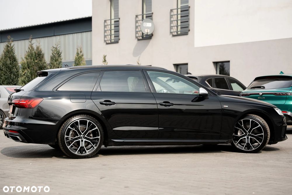 Audi A4 Avant 40 TFSI S tronic S line - 12
