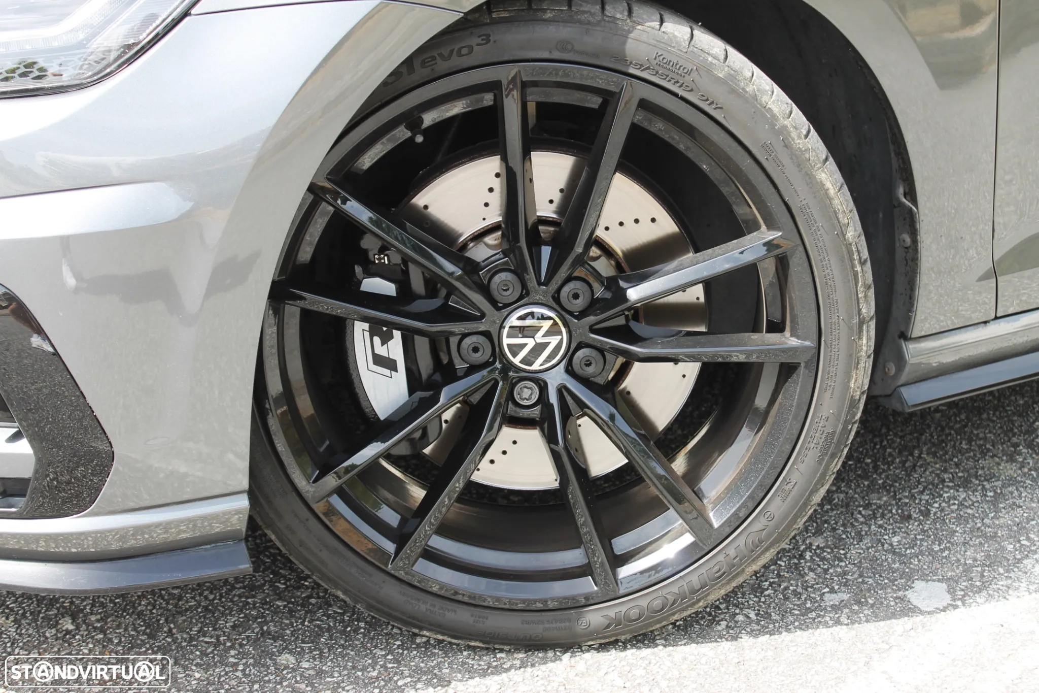 VW Golf R 4Motion (BlueMotion ) DSG - 18