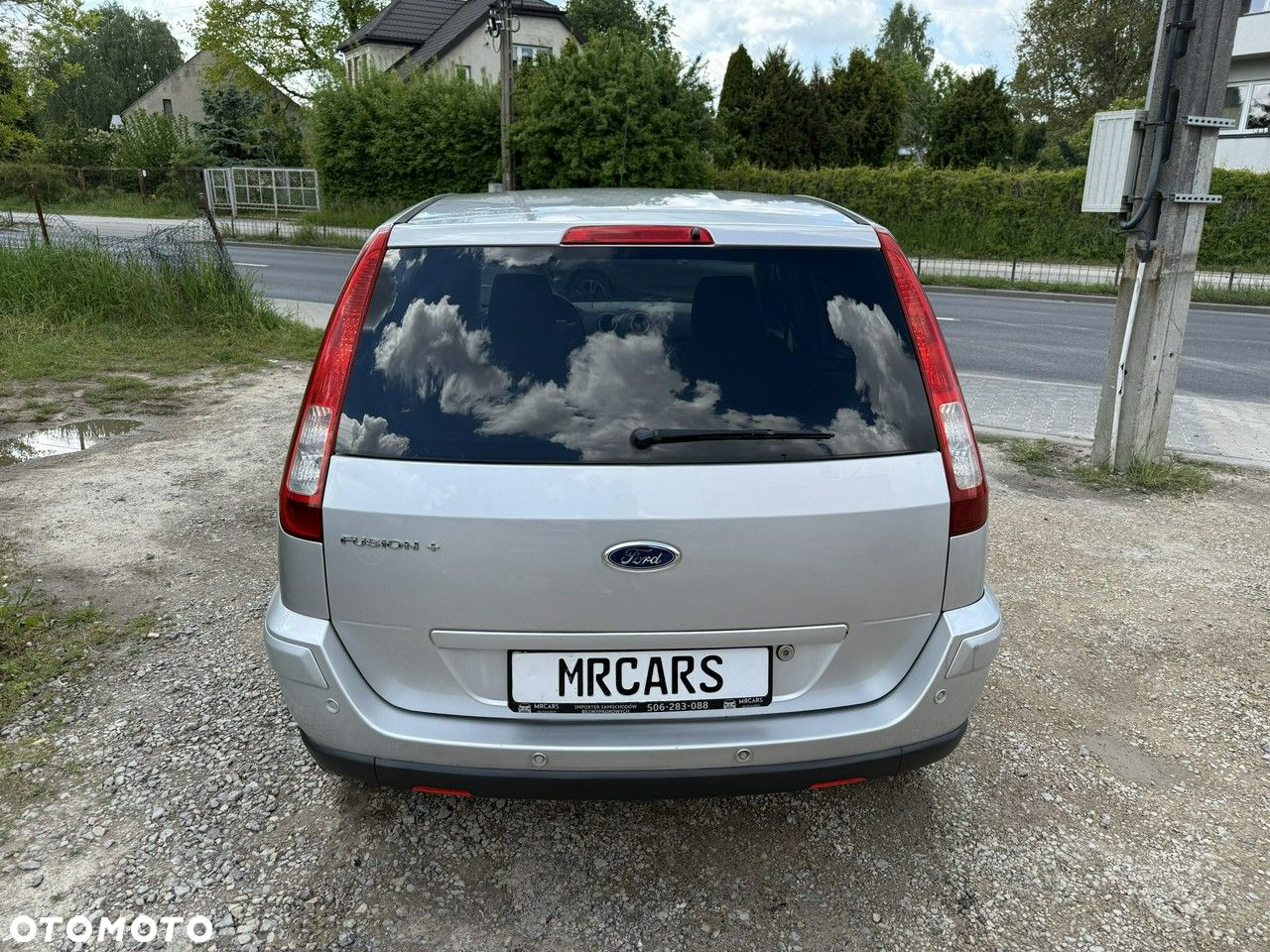 Ford Fusion - 9
