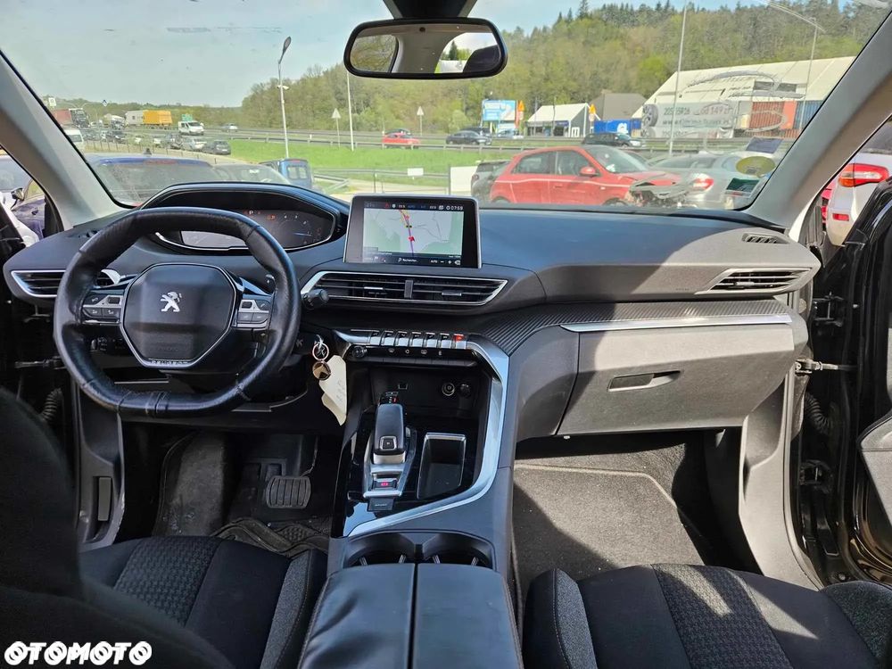 Peugeot 5008 BlueHDI 130 EAT8 Allure Business-Paket - 8