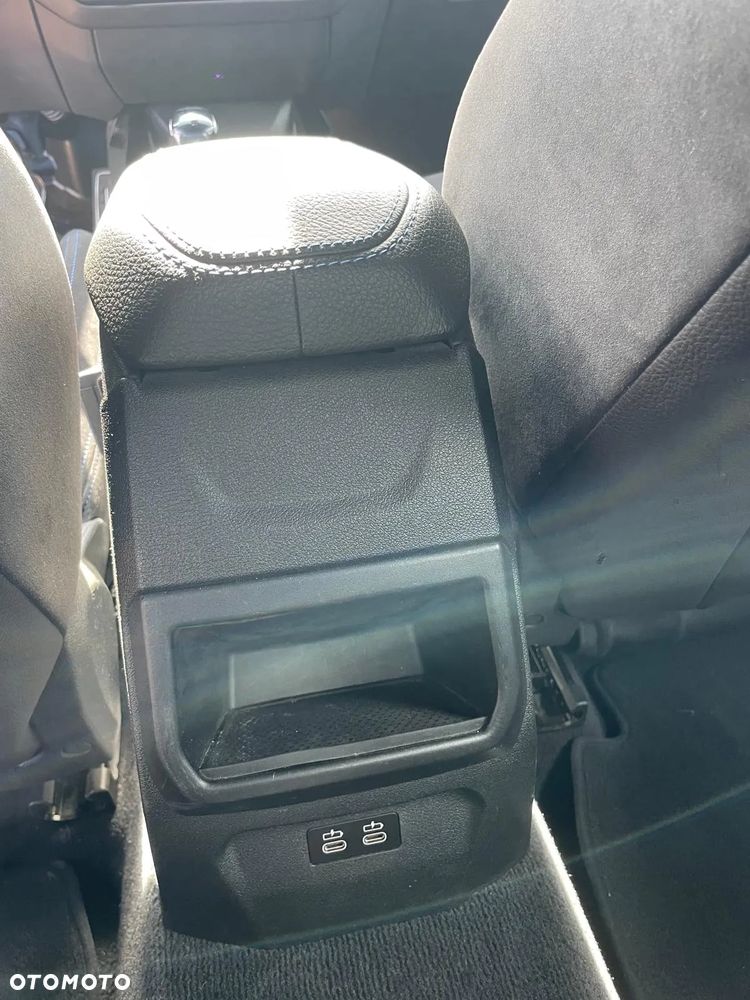 BMW Seria 2 220d Edition Colorvision - 13