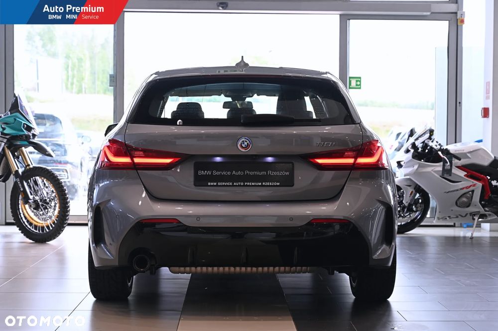 BMW Seria 1 118i - 17
