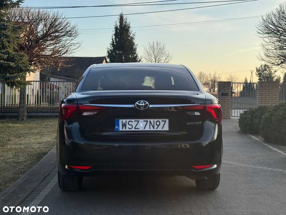 Toyota Avensis - 7