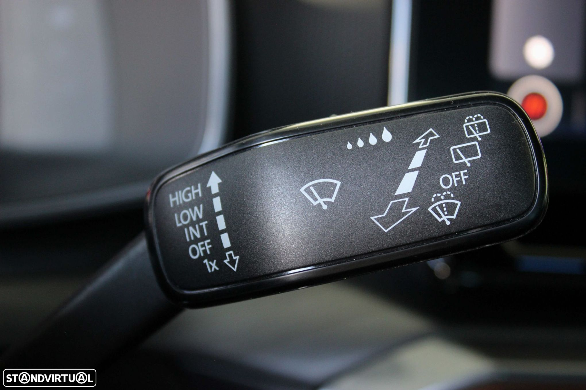 Cupra Leon 1.5 eTSI MID DSG - 17