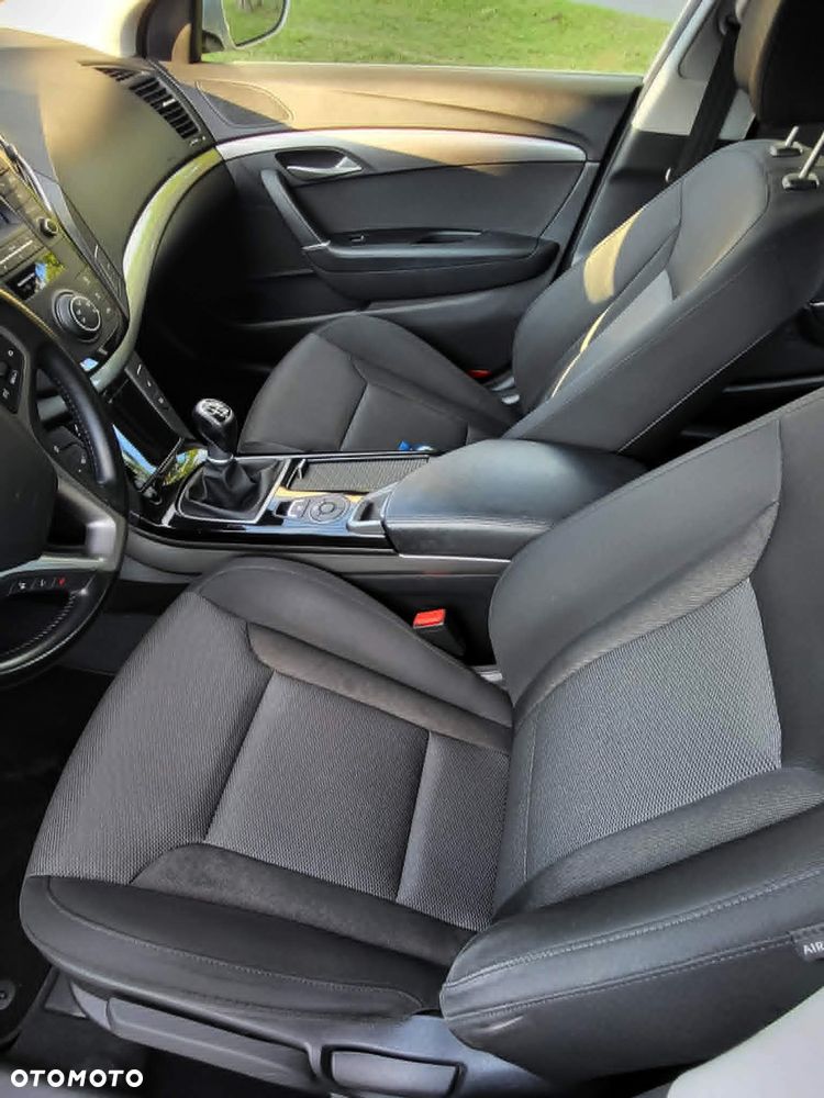 Hyundai i40 Kombi blue 1.6 Classic - 9
