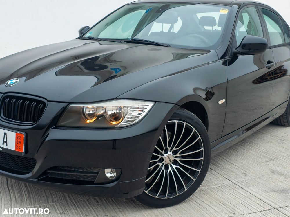 BMW Seria 3 320d - 12