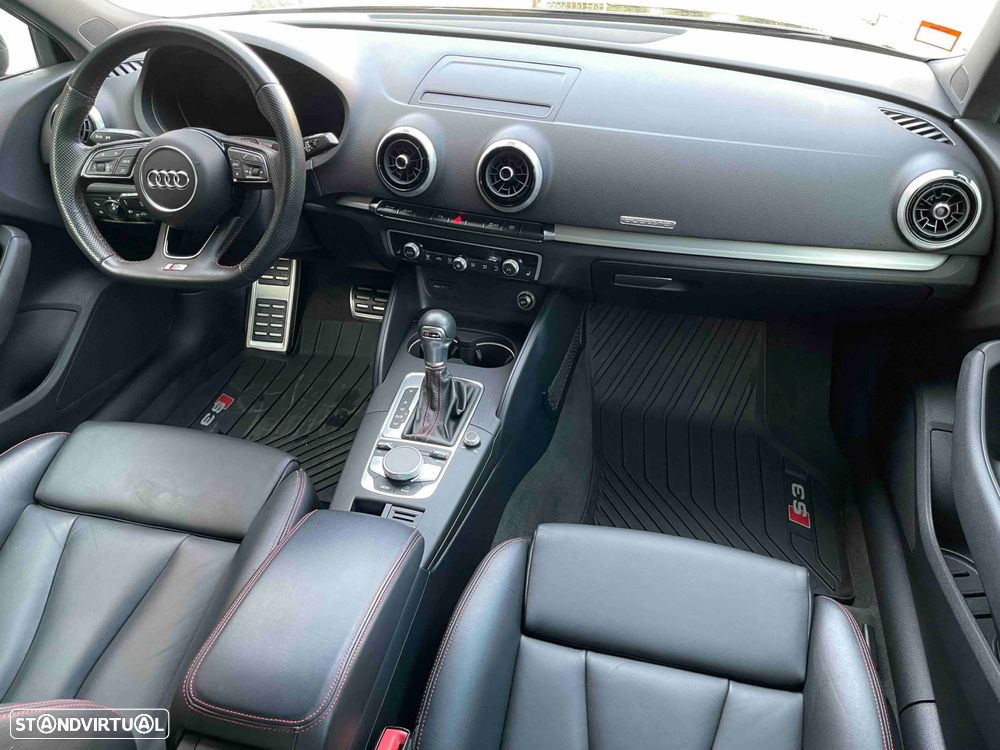 Audi S3 Sportback 2.0 TFSi quattro S tronic - 31