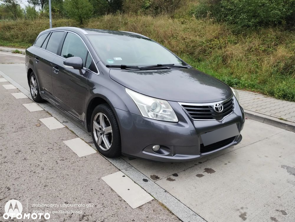 Toyota Avensis 2.0 D-4D Combi - 3