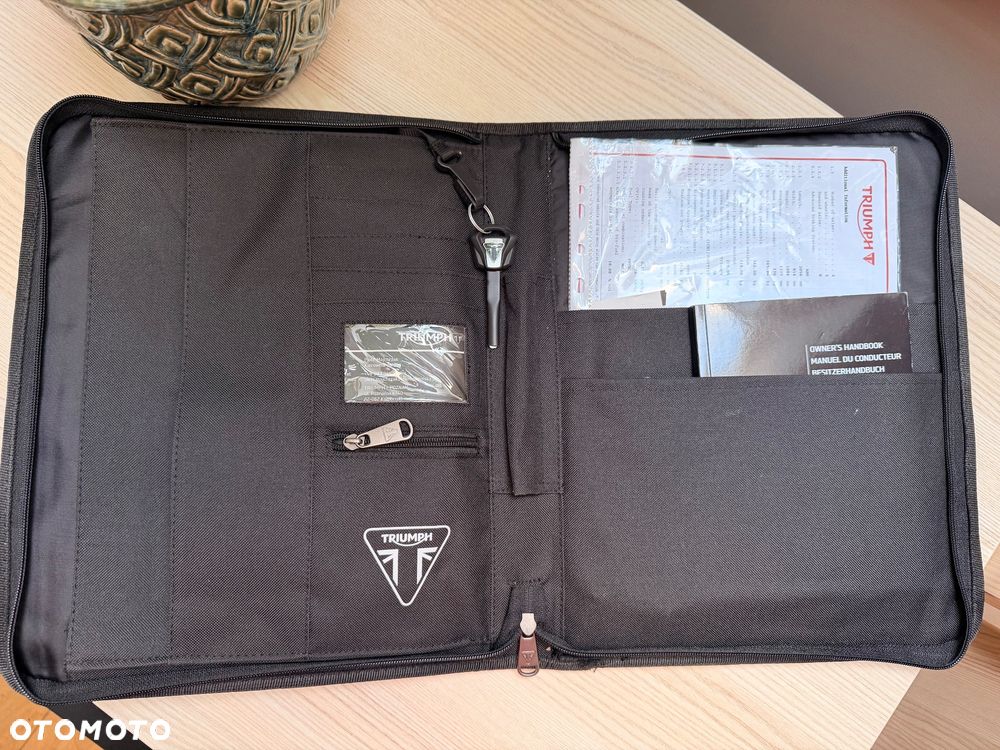 Triumph Speed Twin - 19