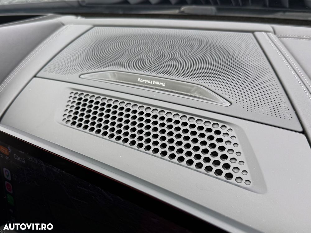 BMW Seria 8 - 17