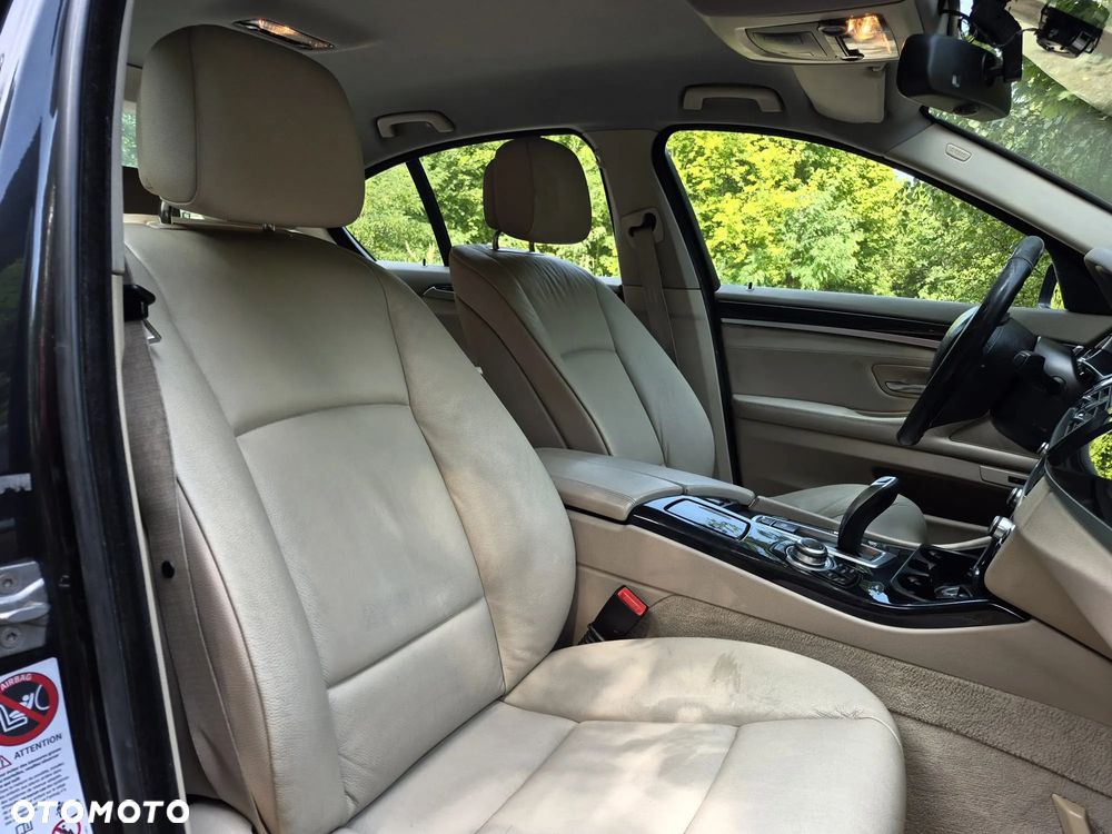 BMW Seria 5 520d - 13