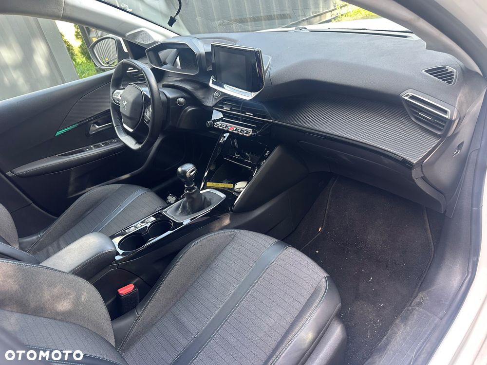Peugeot 208 BlueHDi 100 Allure Pack - 27