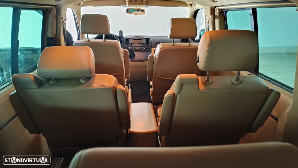 VW Multivan 2.5 TDi Highline - 19