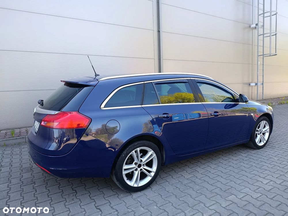 Opel Insignia 1.8 Sport - 23