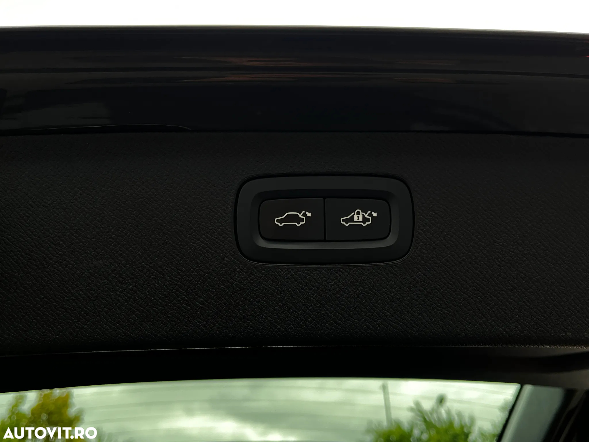 Volvo XC 90 T8 eAWD R-Design - 29