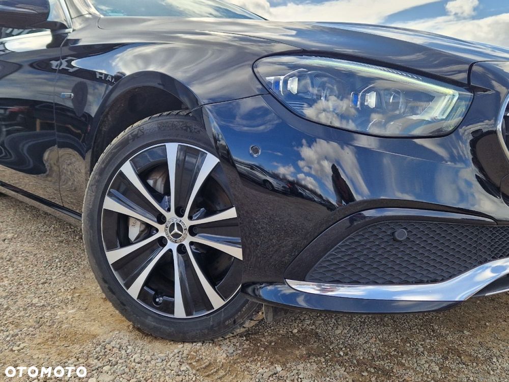 Mercedes-Benz Klasa E 300 de 9G-TRONIC Avantgarde - 33