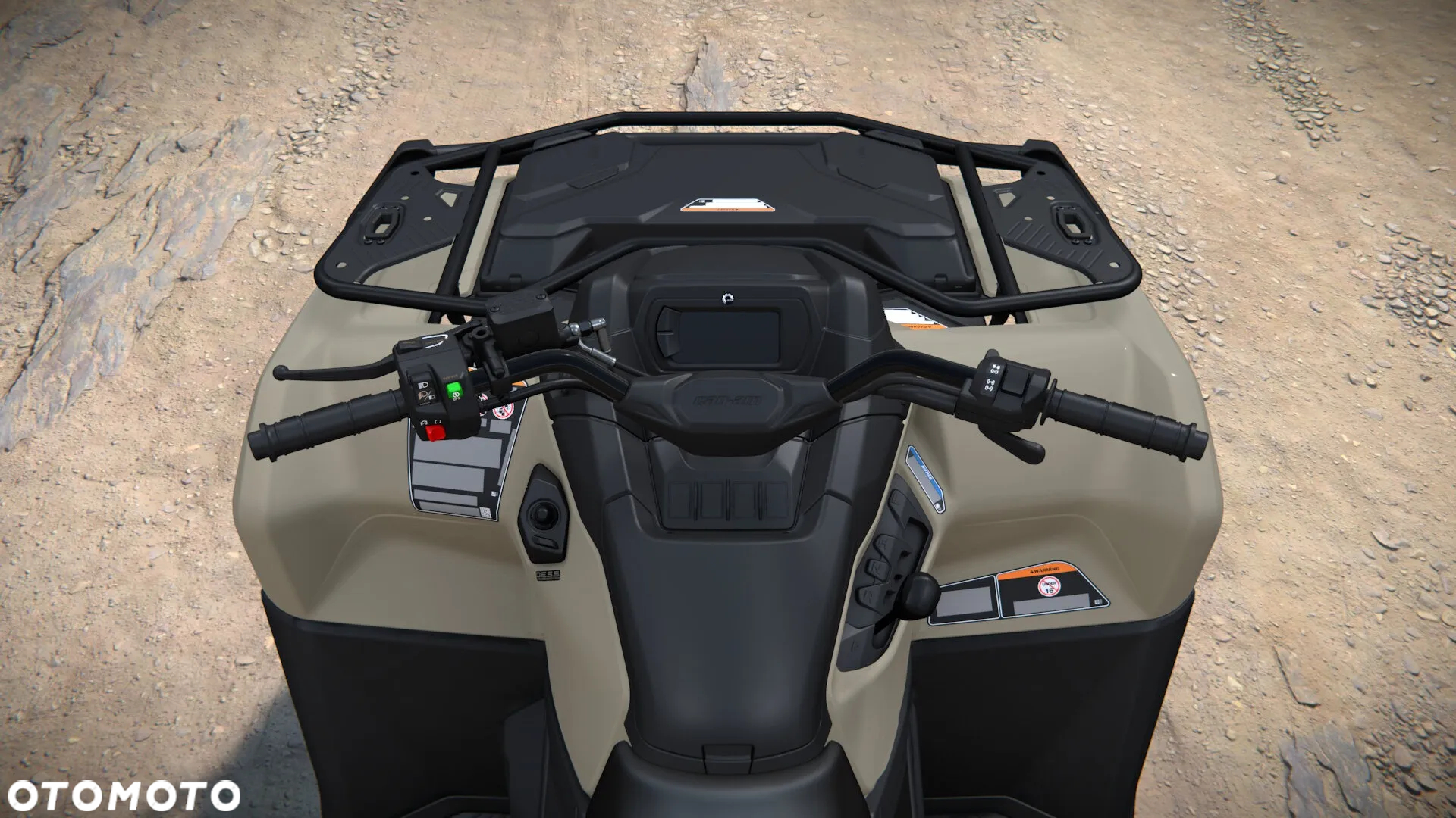 Can-Am Outlander - 9