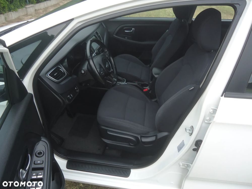 Kia Carens 2.0 GDI Automatik Edition 7 - 18