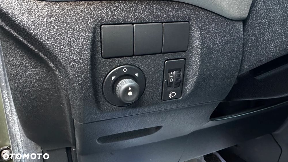 Citroën Berlingo 1.6 HDi 90 FAP Multispace - 31