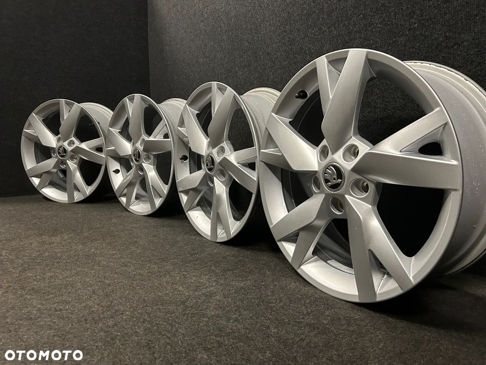 Alufelgi Skoda Octavia IV, III, Karoq, VW Golf 6, 7, Caddy, Touran 17 cali 5x112 4szt. Ładne! - 2