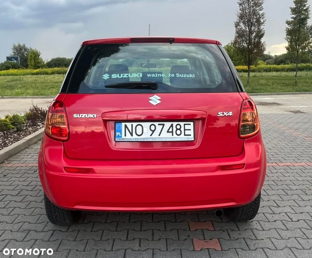 Suzuki SX4 - 16