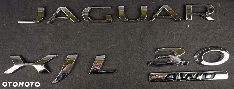 emblemat logo napis litery chromowane oznaczenia na klapę JAGUAR XJ L X351 - 1
