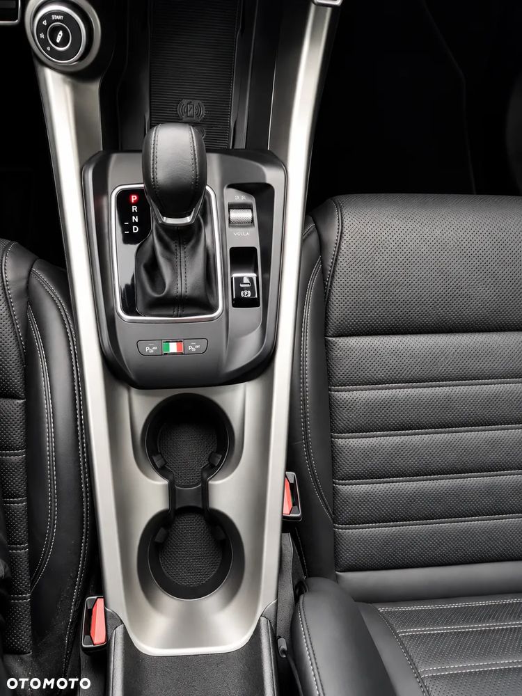 Alfa Romeo Tonale 1.5 T4 GSE mHEV Veloce DCT - 16