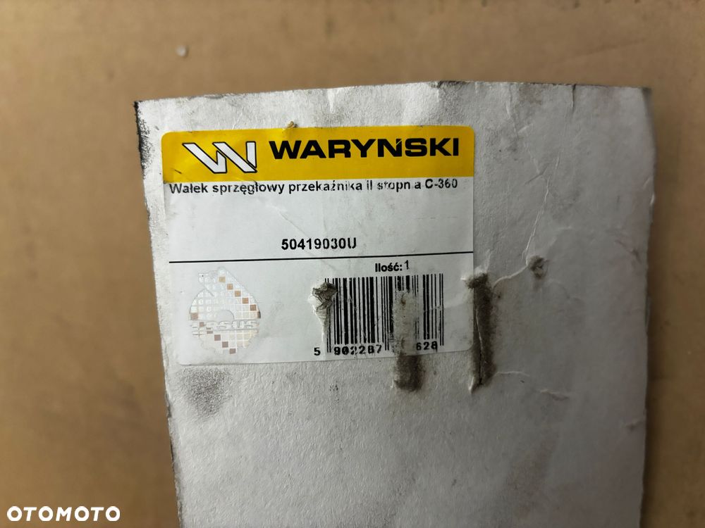 Wałek sprzęgłowy przekaźnika II stopnia URSUS C-360 nr 50419030U - 4
