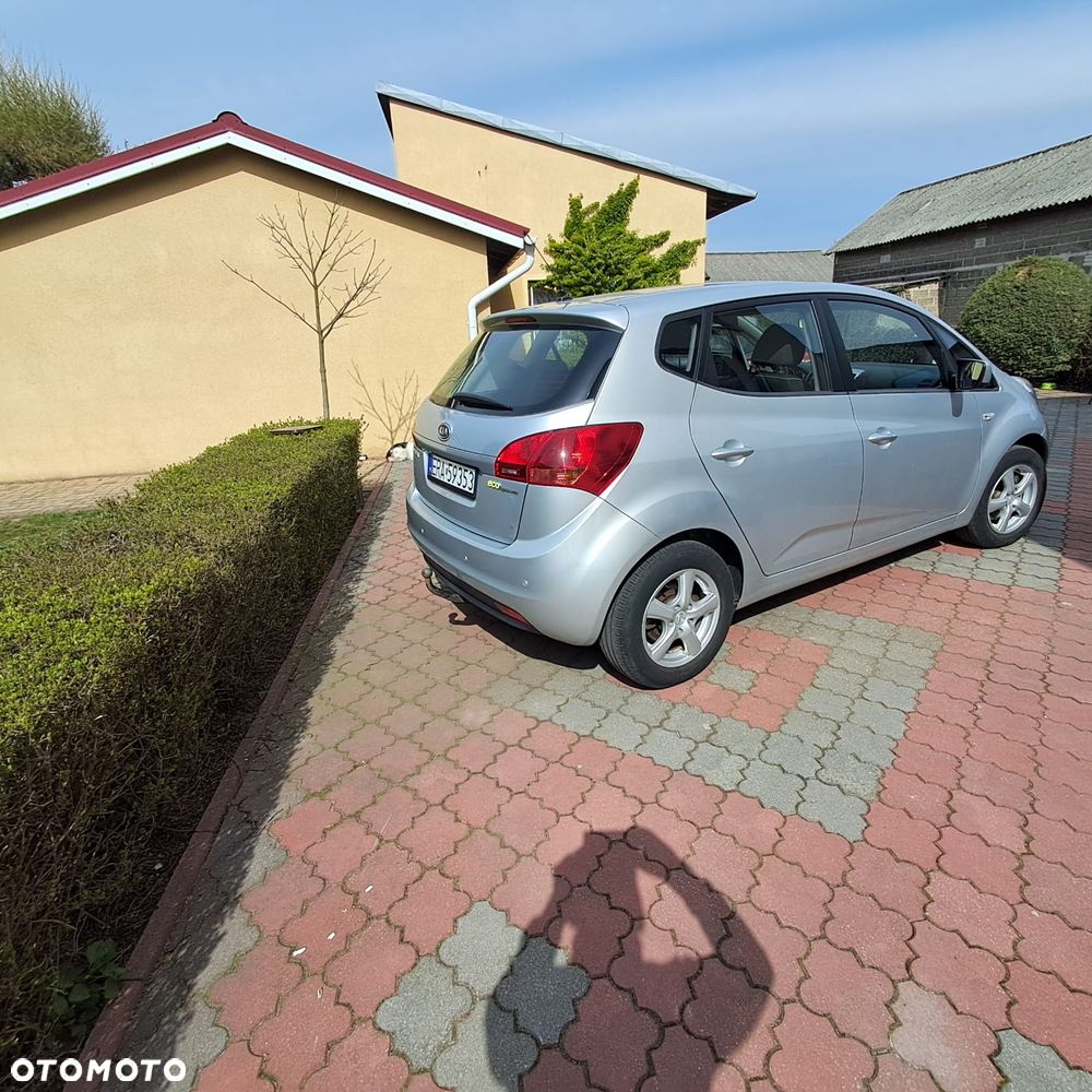 Kia Venga 1.4 CVVT Vision - 4