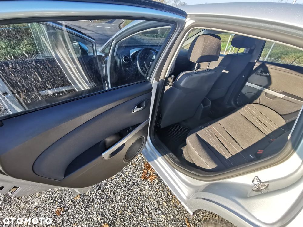 Seat Leon 1.6 TDI DPF Style Copa - 13