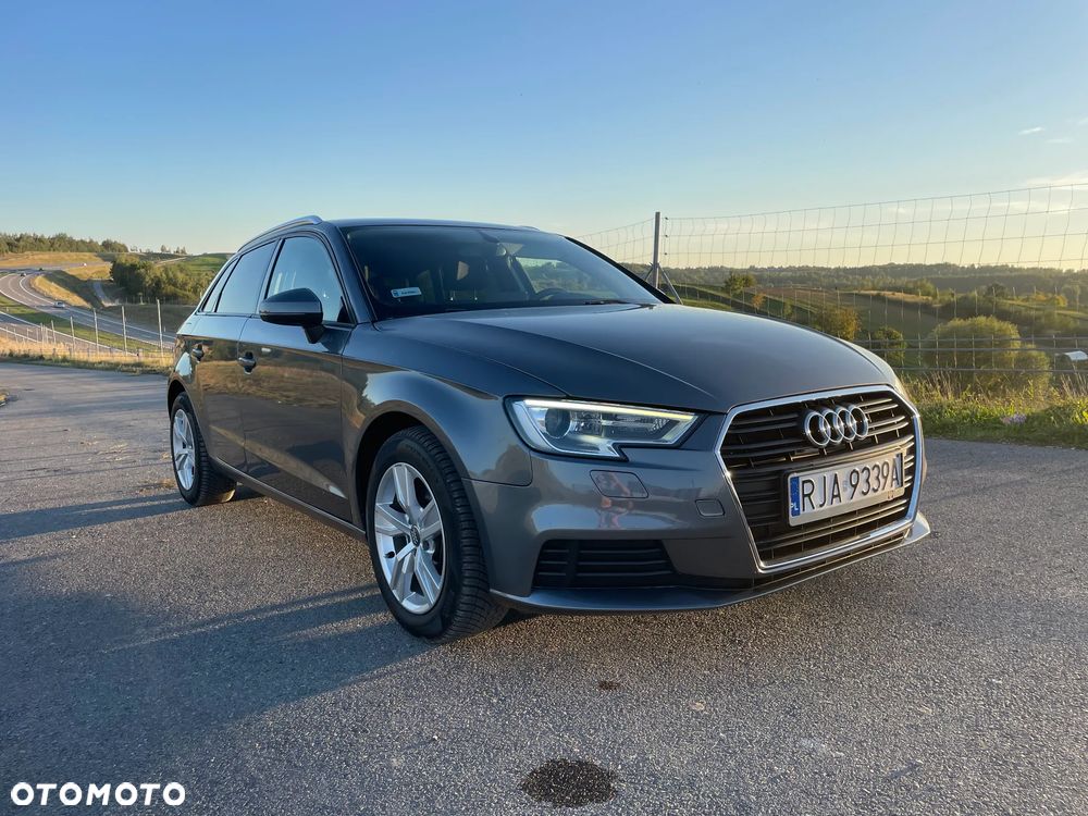 Audi A3 Sportback - 4
