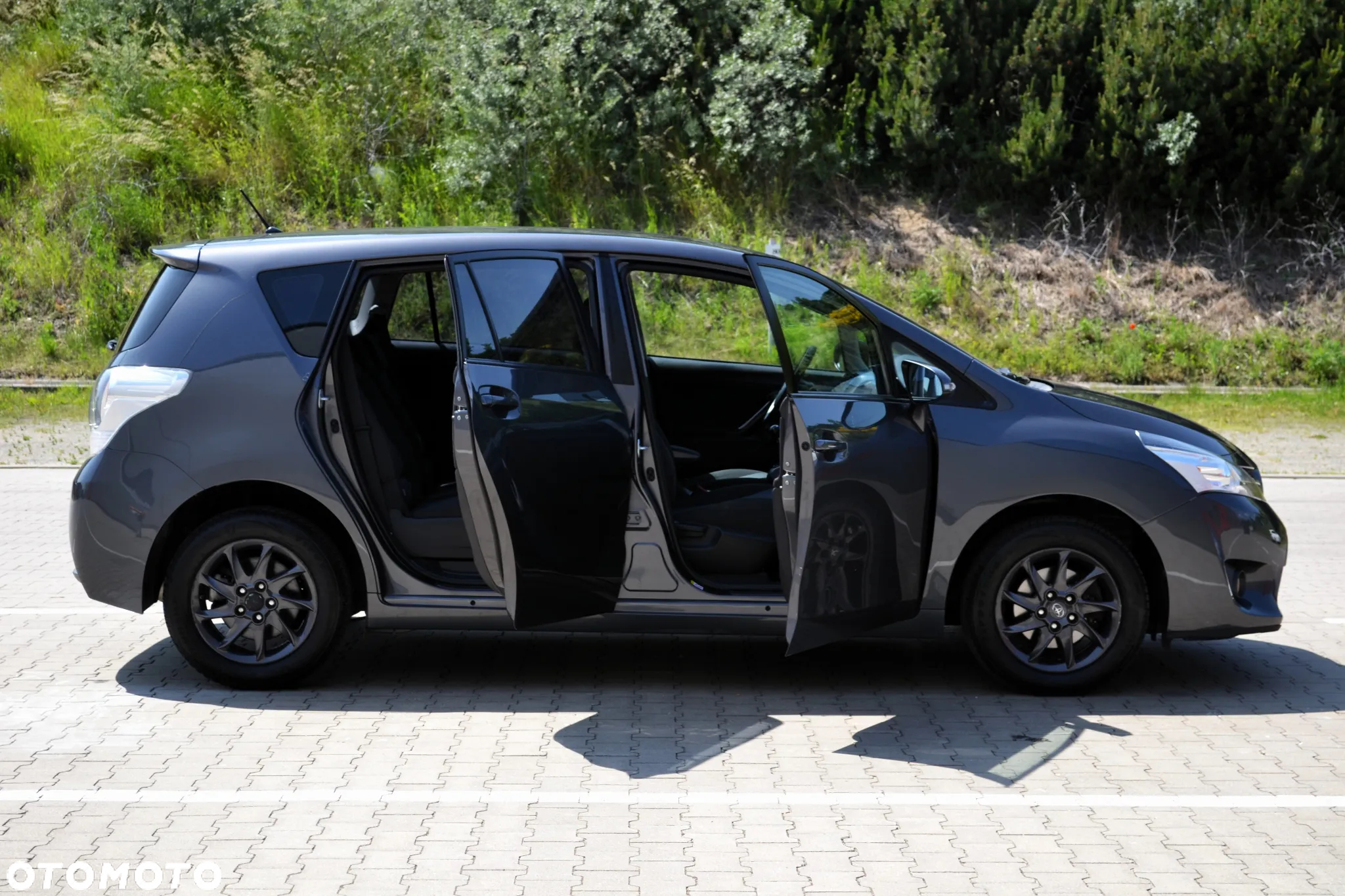 Toyota Verso 1.6 Luna - 26