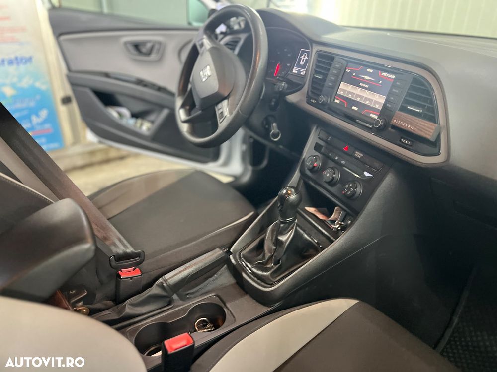 Seat Leon 1.6 TDI Start&Stop Ecomotive Style - 9