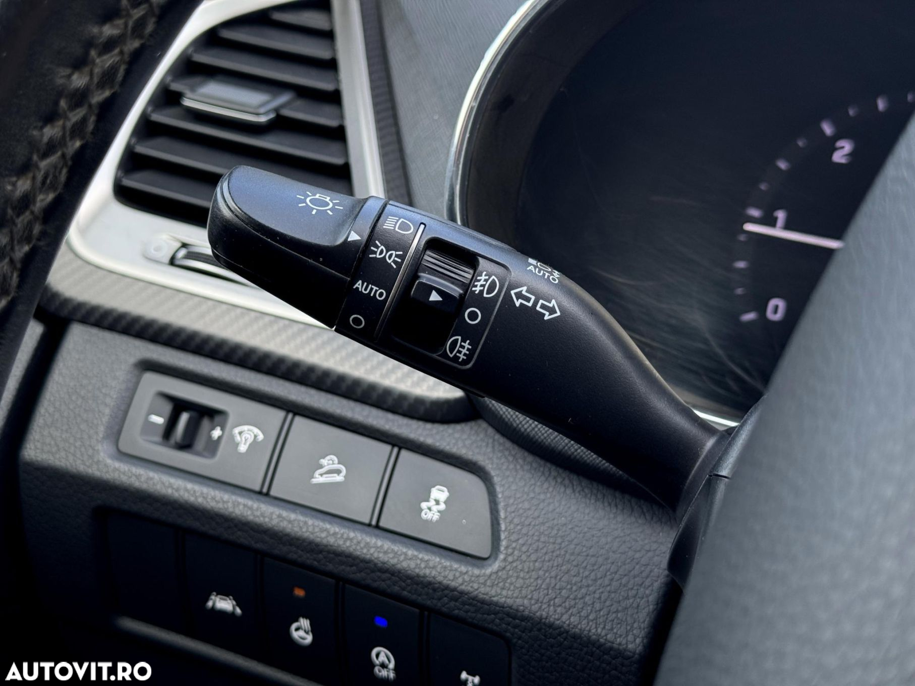 Hyundai Santa Fe - 16
