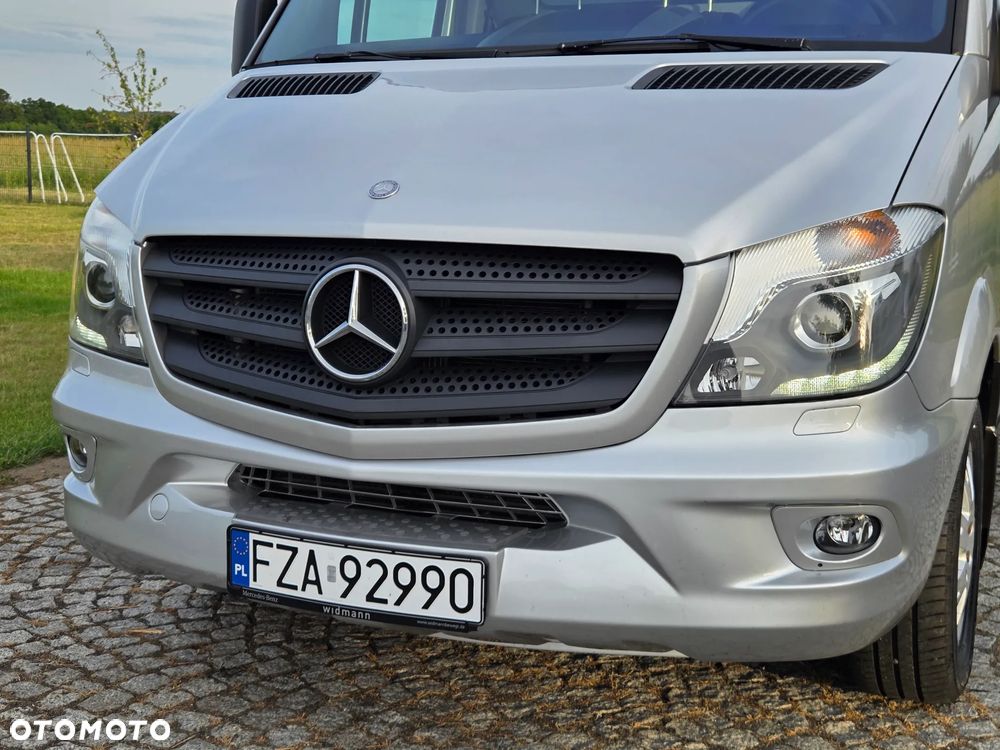 Mercedes-Benz Sprinter - 20