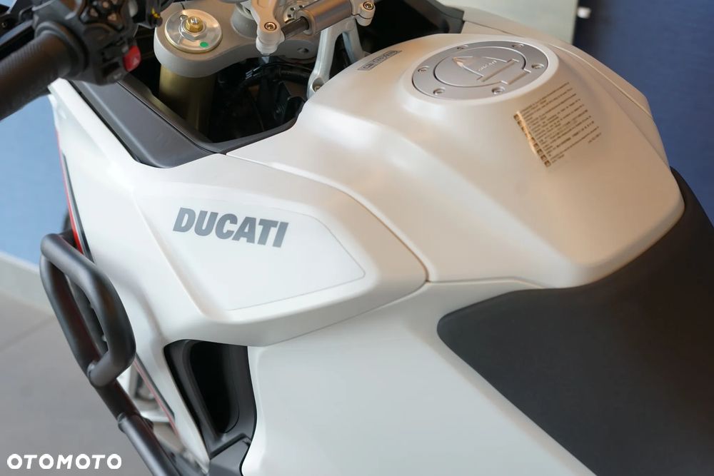Ducati DesertX - 35