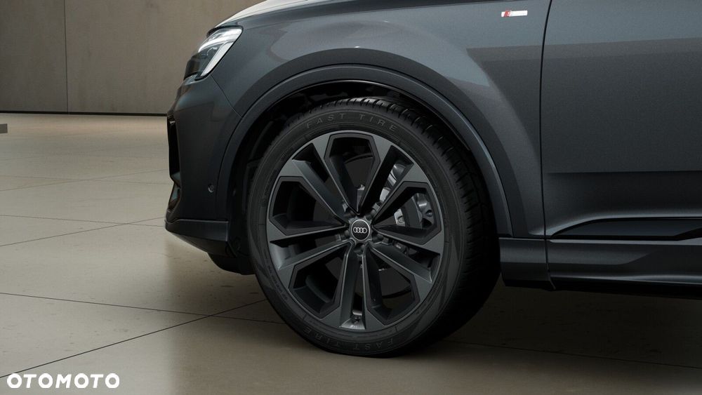 Audi Q7 - 7