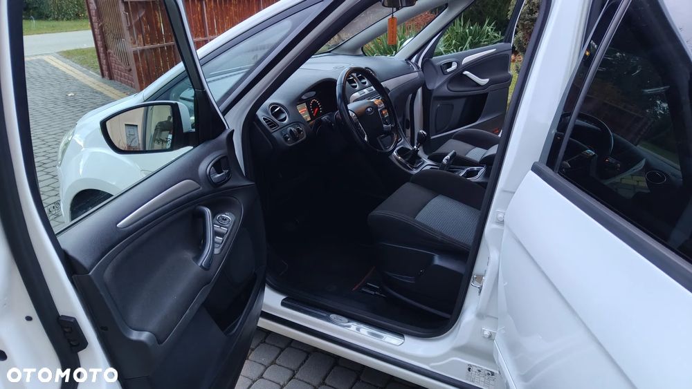 Ford S-Max 2.0 TDCi DPF Business Edition - 20