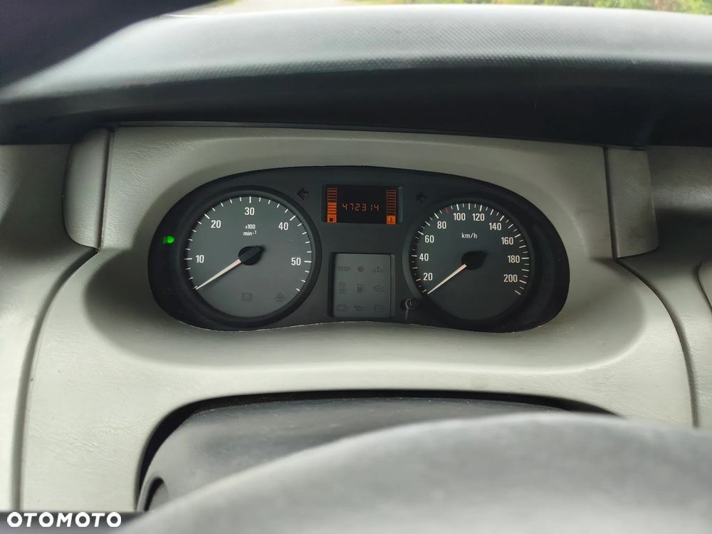Opel Vivaro L2H1 - 25
