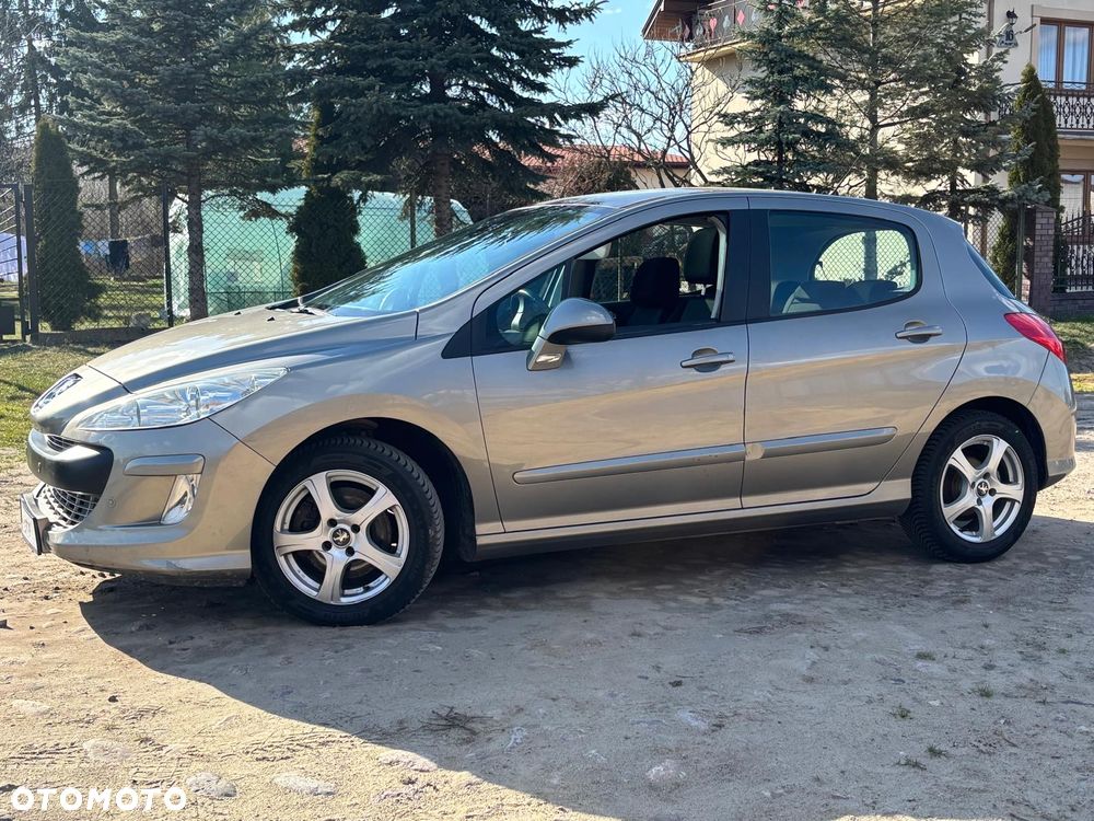 Peugeot 308 1.6 Premium - 9